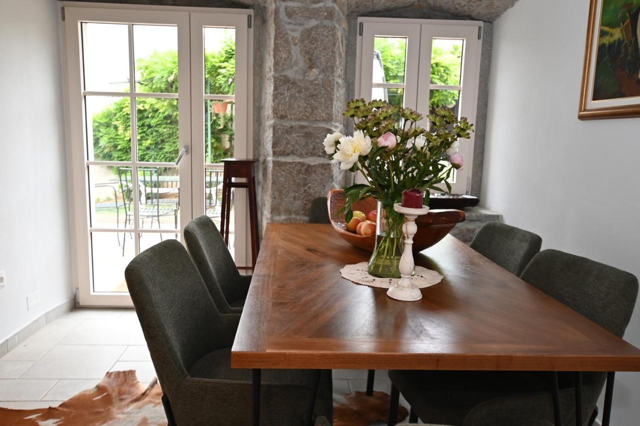 Villa Mavrici, Neighbors Free Buzet Bagian luar foto