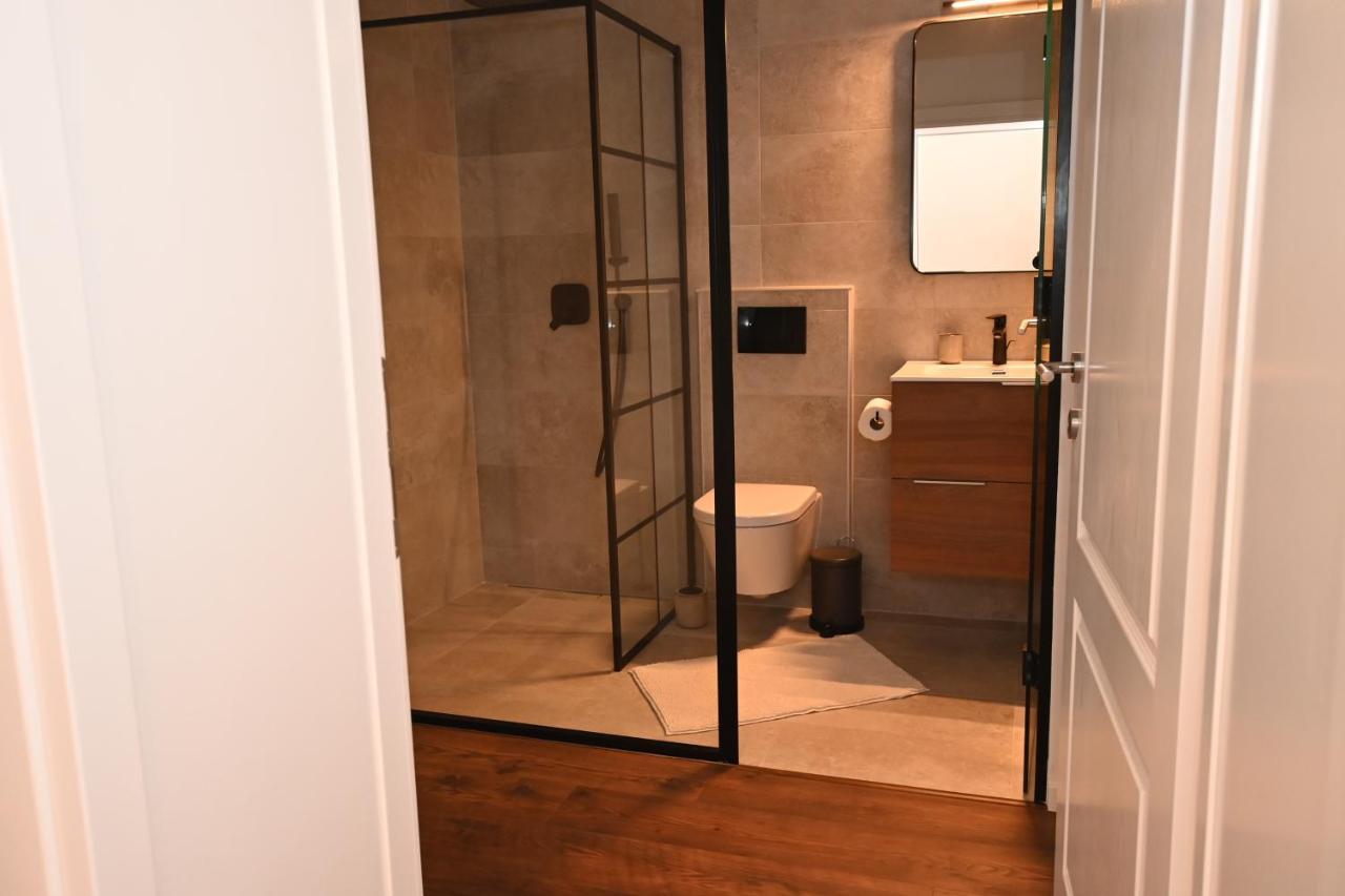 Villa Mavrici, Neighbors Free Buzet Bagian luar foto